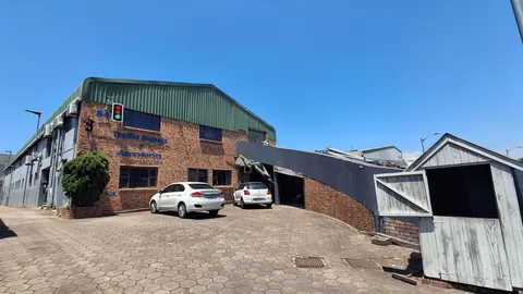 1,200m2 Industrial Warehouse Opportunity on Auction: 84 Columbine Place, Red-Hill, KZN